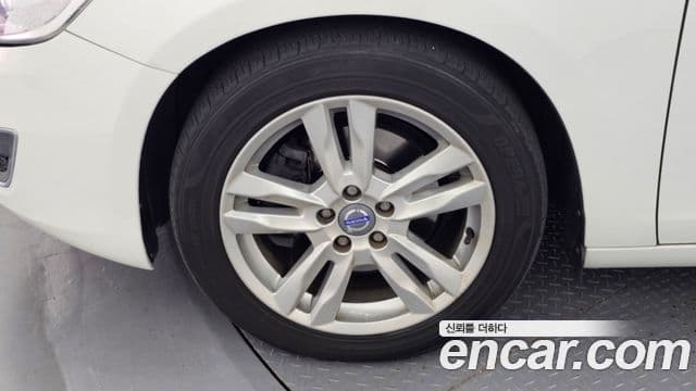 Volvo S60 2세대, 2013 все фото