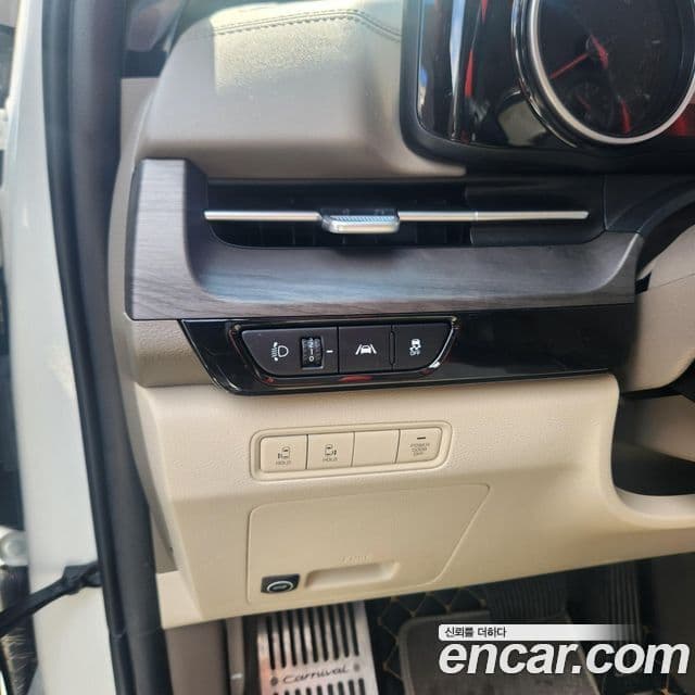 Kia Carnival 4세대 Prestige, 2023 7