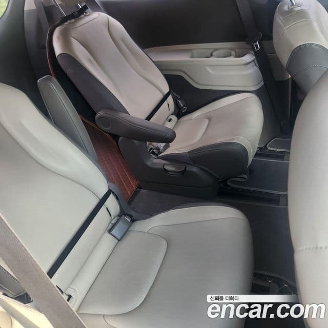 Kia Carnival 4세대 Prestige, 2023 15