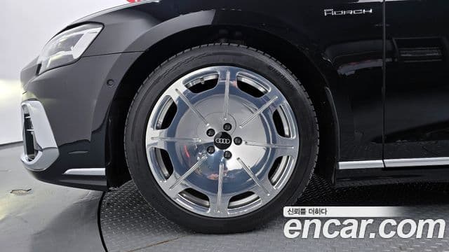 Audi A8 (D5) 55 TFSI Quattro LWB, 2021 все фото