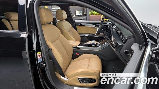 Audi A8 (D5) 55 TFSI Quattro LWB, 2021 10