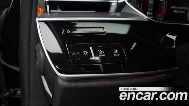 Audi A8 (D5) 55 TFSI Quattro LWB, 2021 14