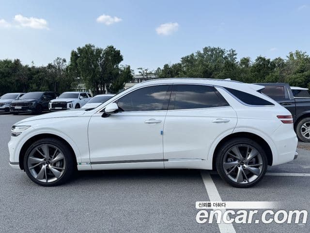 Genesis GV70, 2025 3