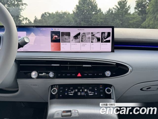 Genesis GV70, 2025 13