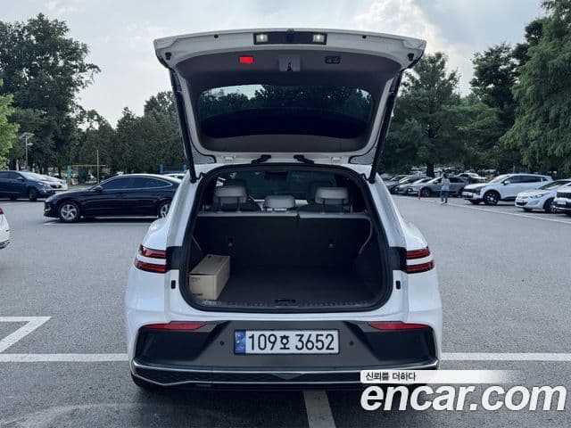 Genesis GV70, 2025 18