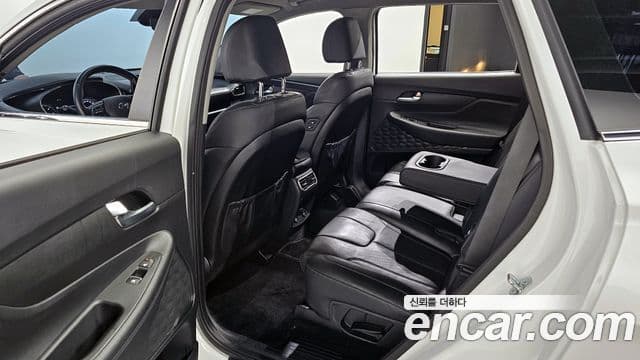 Hyundai The / новый New Santa Fe Exclusive, 2023 11