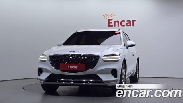 Genesis GV70, 2022 3