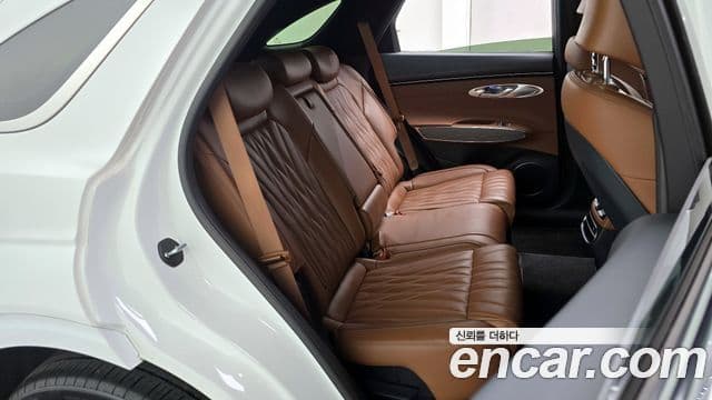 Genesis GV70, 2022 12