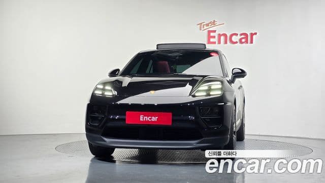 Porsche Macan EV 4S, 2025 3