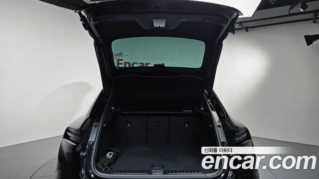 Porsche Macan EV 4S, 2025 20