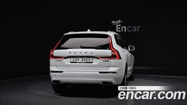 Volvo XC60 2세대 D5 Inscription, 2019 4