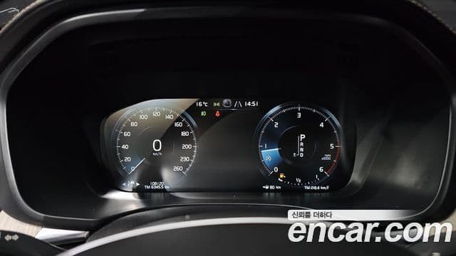 Volvo XC60 2세대 D5 Inscription, 2019 8