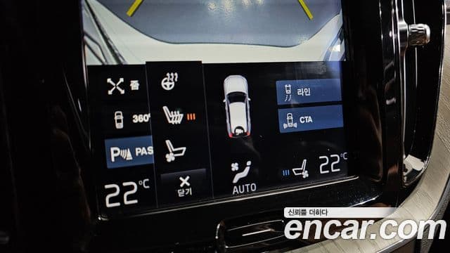 Volvo XC60 2세대 D5 Inscription, 2019 16