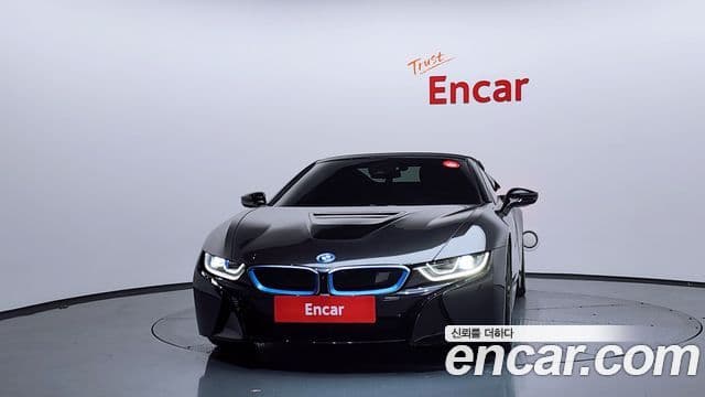 BMW i8 Roadster, 2019 3