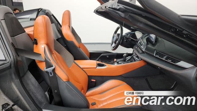 BMW i8 Roadster, 2019 11