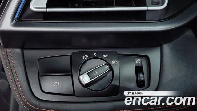 BMW i8 Roadster, 2019 13