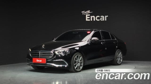 Mercedes-Benz E-класс W213 Exclusive, 2022 1