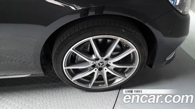 Mercedes-Benz E-класс W213 Exclusive, 2022 все фото