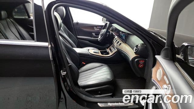 Mercedes-Benz E-класс W213 Exclusive, 2022 11