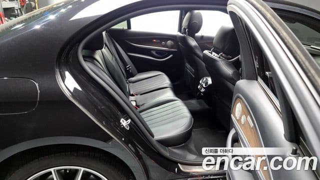 Mercedes-Benz E-класс W213 Exclusive, 2022 12