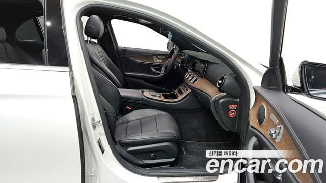 Mercedes-Benz E-класс W213 Exclusive, 2022 11