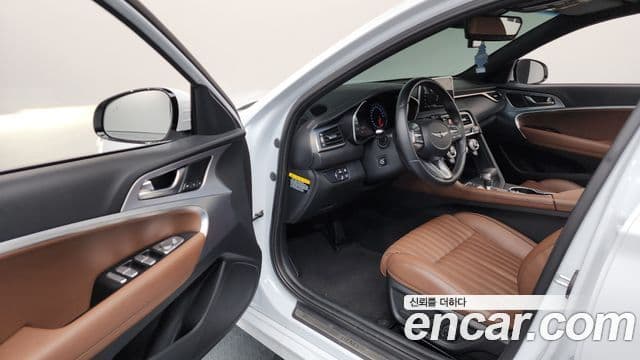 Genesis G70 Elite, 2019 10