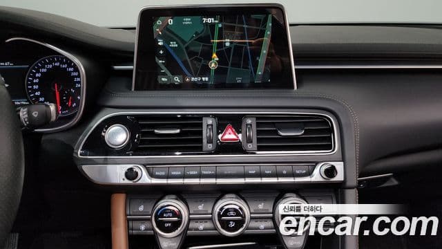 Genesis G70 Elite, 2019 15