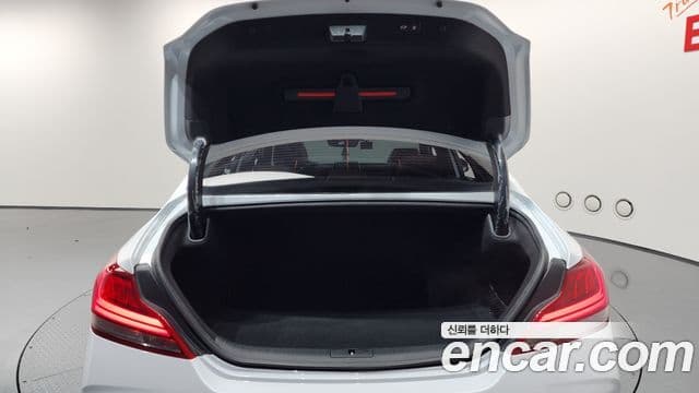 Genesis G70 Elite, 2019 20