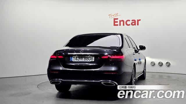 Mercedes-Benz E-класс W213 Avantgarde, 2021 4