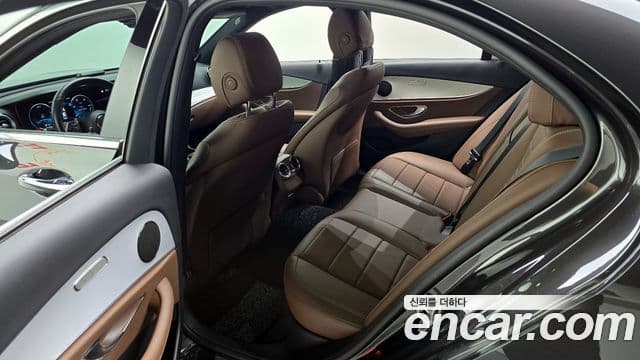 Mercedes-Benz E-класс W213 Avantgarde, 2021 11