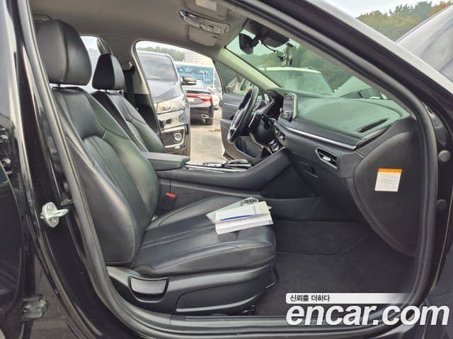 Hyundai Sonata гибрид (DN8) Premium Plus, 2022 10