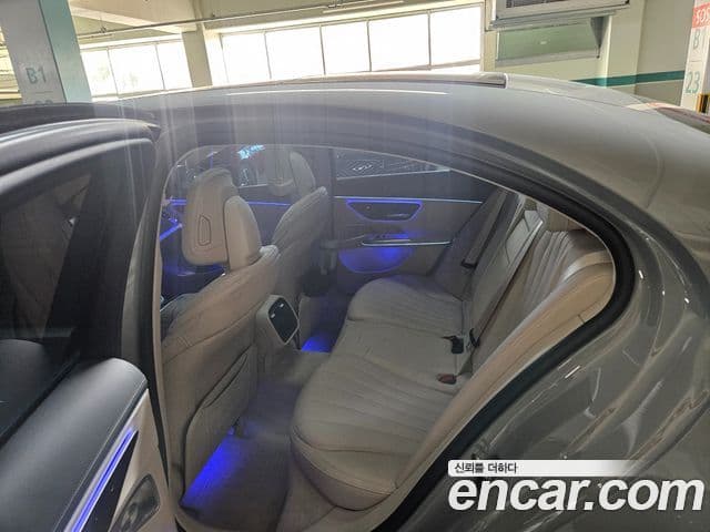 Mercedes-Benz E-класс W214 Exclusive, 2024 11