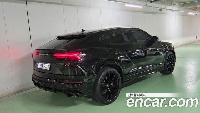 Lamborghini Urus 4.0 V8, 2022 2