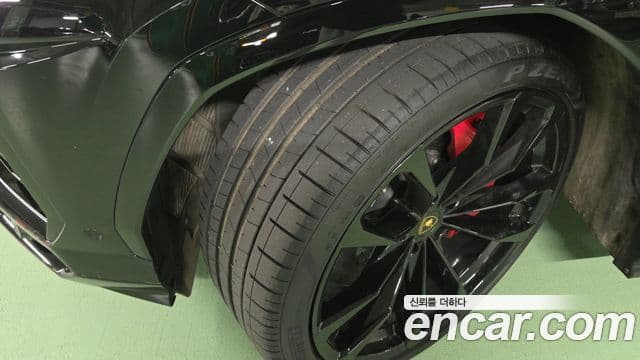 Lamborghini Urus 4.0 V8, 2022 все фото