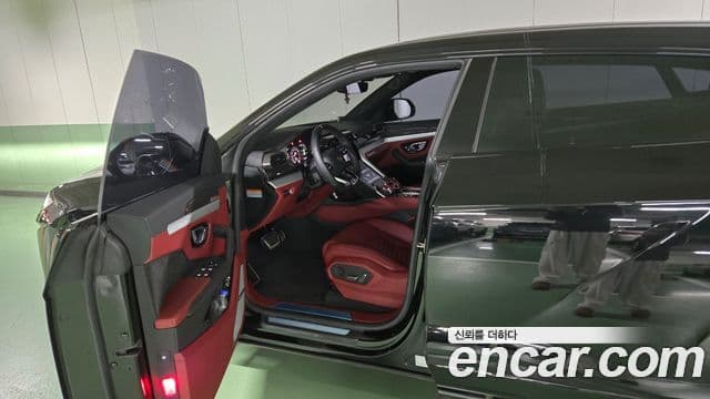 Lamborghini Urus 4.0 V8, 2022 13