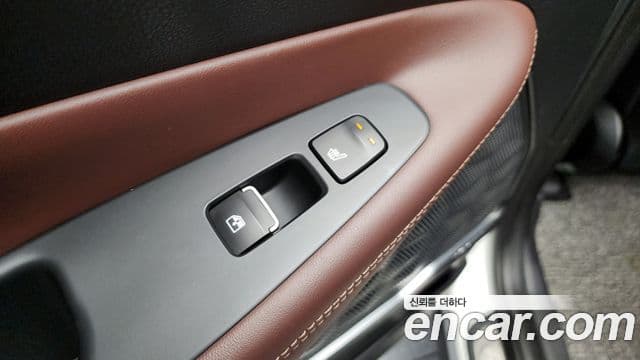 Hyundai Santa Fe TM Inspiration, 2019 18