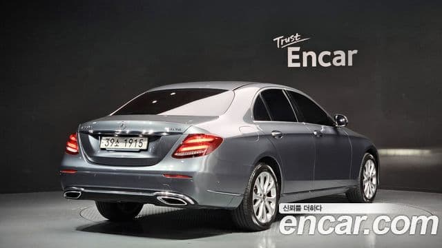 Mercedes-Benz E-класс W213 Exclusive, 2018 2