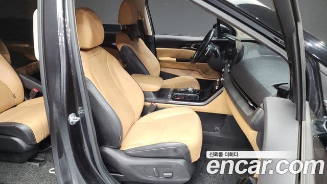 Kia Carnival 4세대 Signature, 2021 11