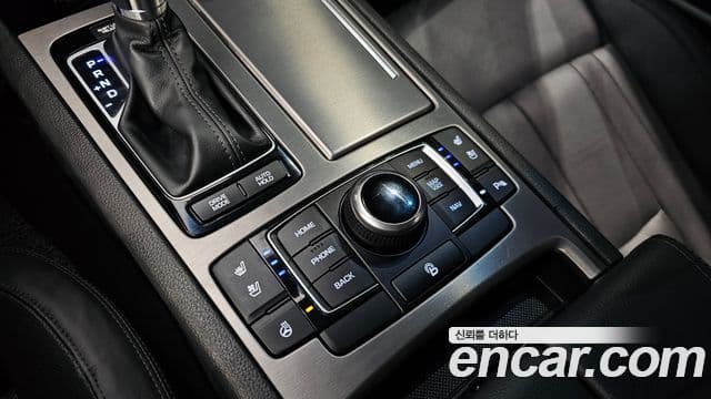 Hyundai Genesis DH Premium, 2014 17