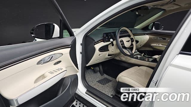 Genesis GV70, 2025 11