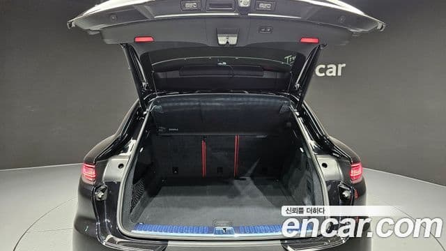 Porsche Cayenne (PO536) 3.0 купе, 2021 20