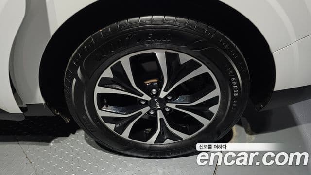 Kia Carnival 4세대 Prestige, 2023 все фото