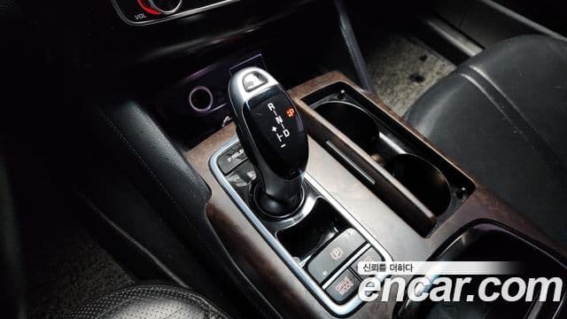 Kia K9 Special, 2013 9