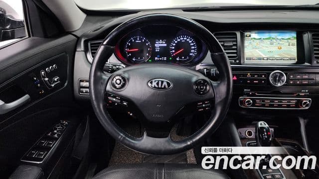 Kia K9 Special, 2013 13