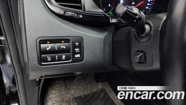 Kia K9 Special, 2013 17