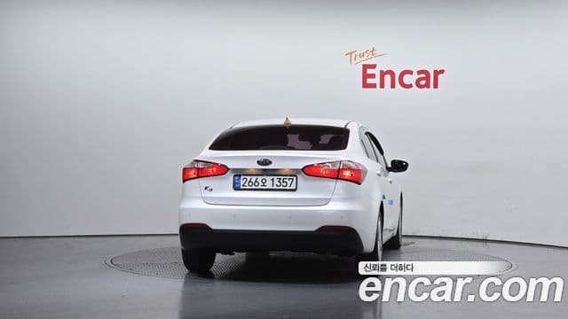 Kia K3 Trendy, 2015 4