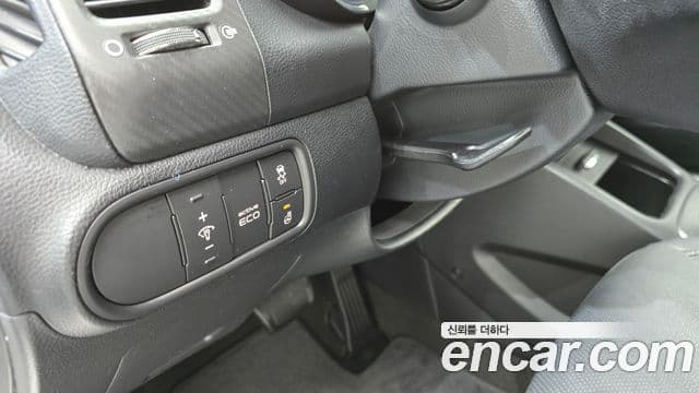 Kia K3 Trendy, 2015 15