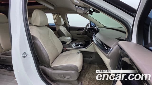Kia Carnival 4세대 Signature, 2021 10