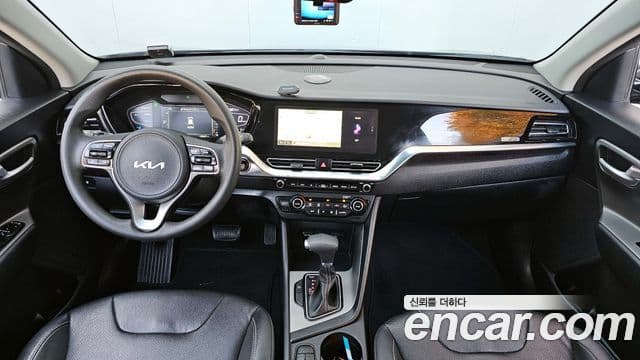 Kia The / новый New Niro Trendy, 2022 7