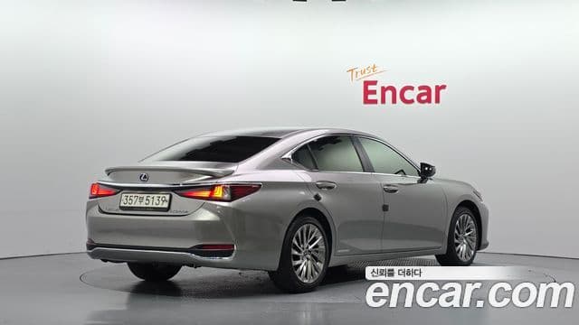 Lexus ES300h 7세대 Executive, 2021 2